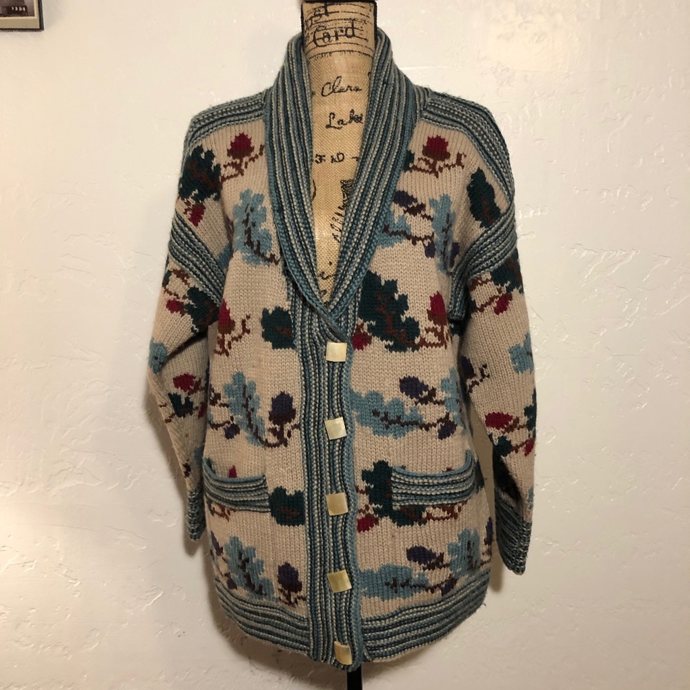 Cricket 100% wool vintage sweater, size small